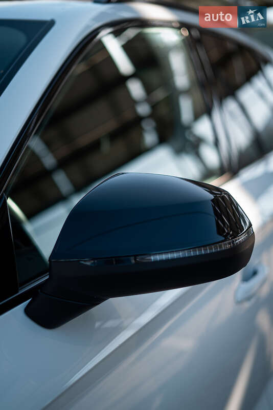 Внедорожник / Кроссовер Audi Q5 2017 в Львове фото 4 Внедорожник / Кроссовер Audi Q5 2017 в Львове