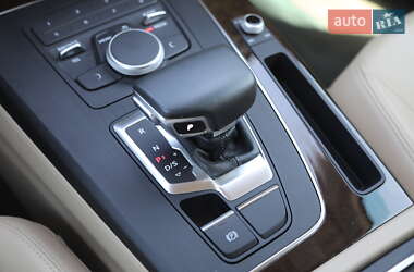 Внедорожник / Кроссовер Audi Q5 2019 в 