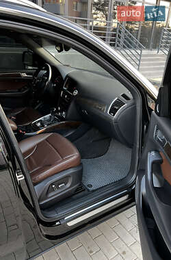 Внедорожник / Кроссовер Audi Q5 2013 в 