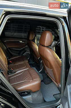 Внедорожник / Кроссовер Audi Q5 2013 в 