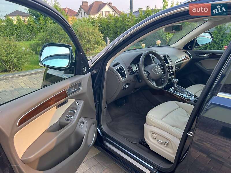 Внедорожник / Кроссовер Audi Q5 2015 в Киеве