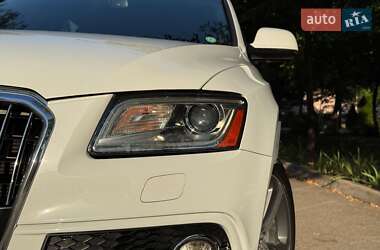 Внедорожник / Кроссовер Audi Q5 2016 в 