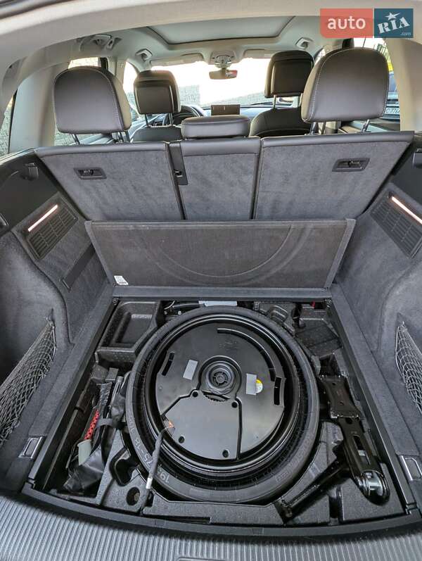 Позашляховик / Кросовер Audi Q5 2020 в Луцьку