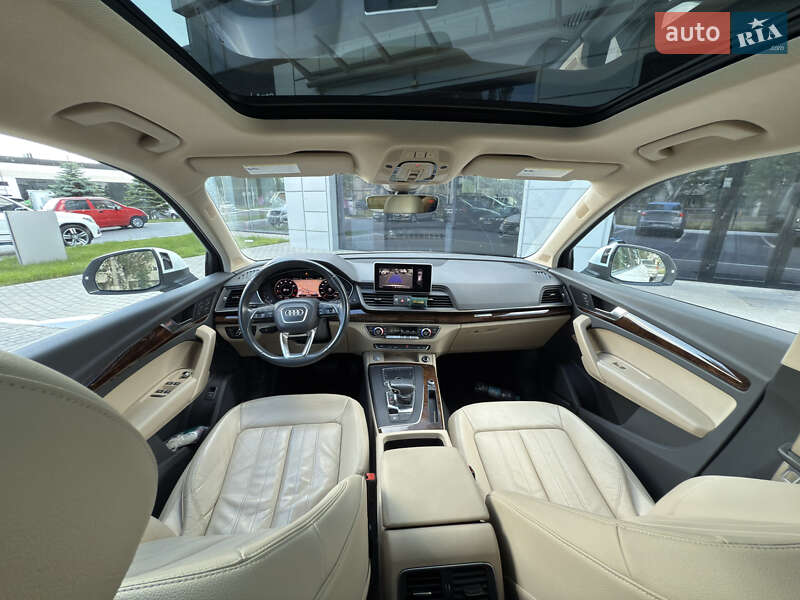 Позашляховик / Кросовер Audi Q5 2017 в Одесі
