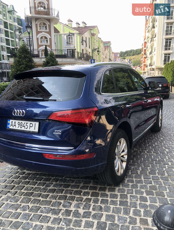Позашляховик / Кросовер Audi Q5 2016 в Києві