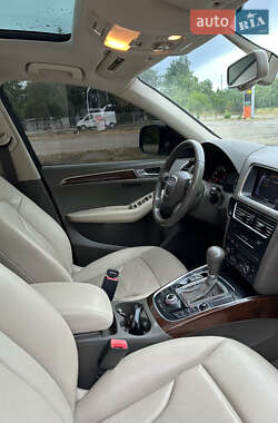 Позашляховик / Кросовер Audi Q5 2011 в 
