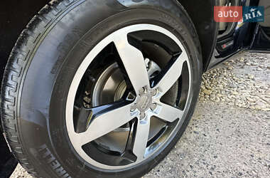 Позашляховик / Кросовер Audi Q5 2011 в 