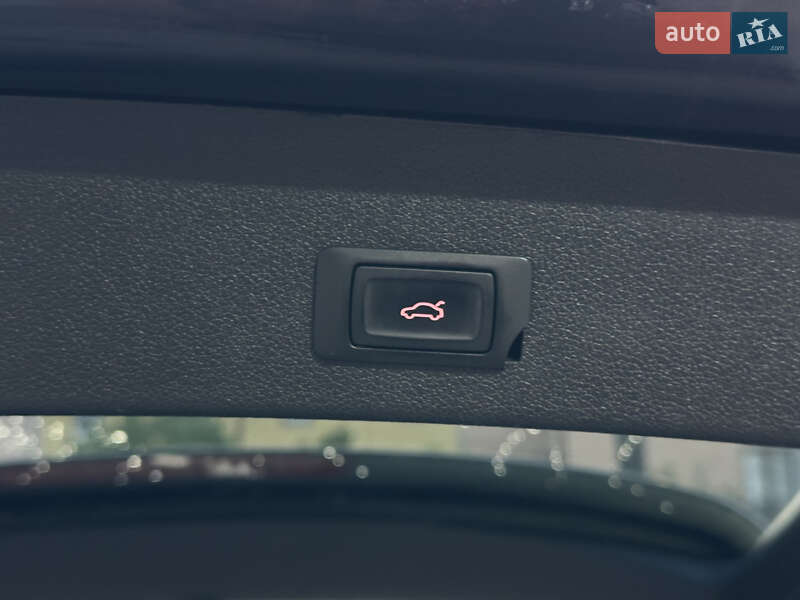 Позашляховик / Кросовер Audi Q5 2015 в Стрию