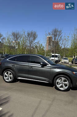 Внедорожник / Кроссовер Audi Q5 2023 в 