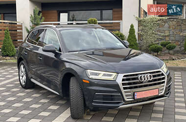 Внедорожник / Кроссовер Audi Q5 2019 в 