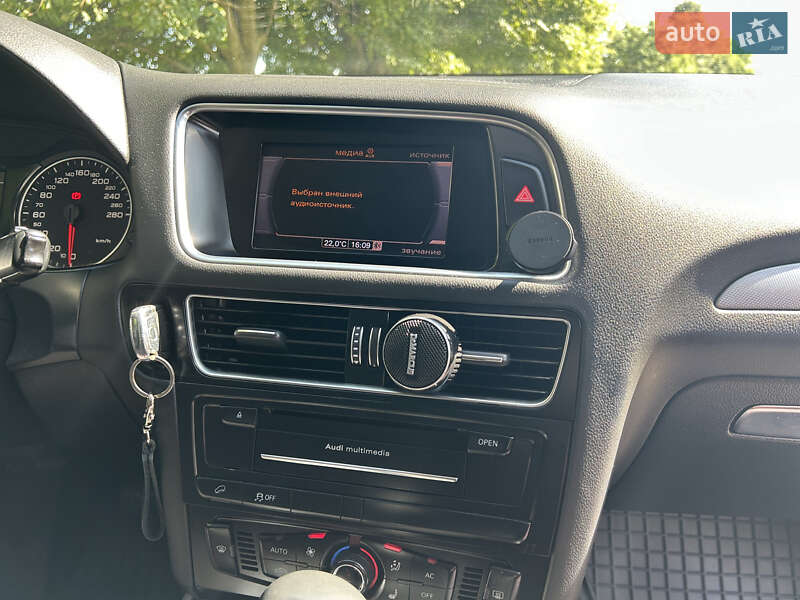 Внедорожник / Кроссовер Audi Q5 2012 в Киеве