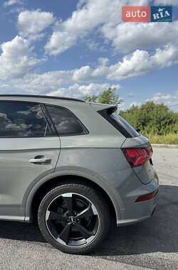 Внедорожник / Кроссовер Audi Q5 2019 в 