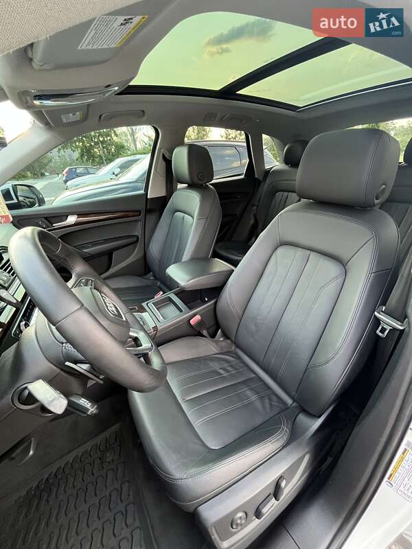 Внедорожник / Кроссовер Audi Q5 2019 в Днепре