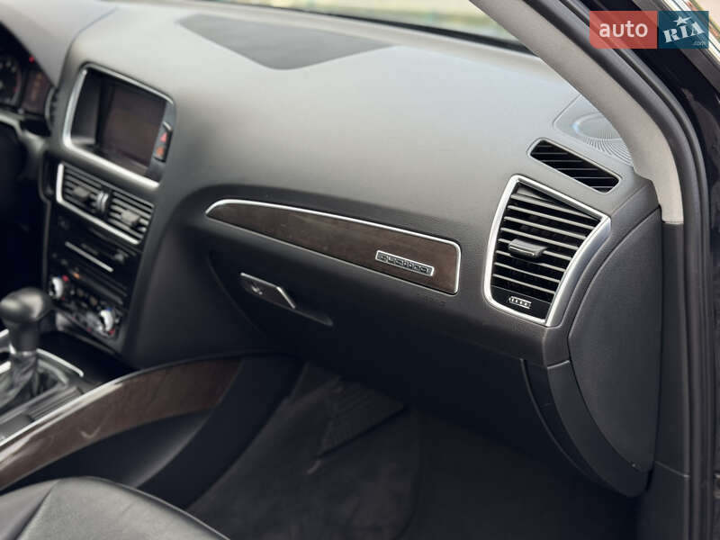 Позашляховик / Кросовер Audi Q5 2014 в Луцьку