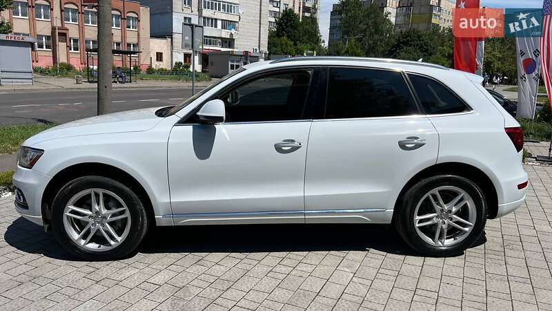 Позашляховик / Кросовер Audi Q5 2015 в Львові