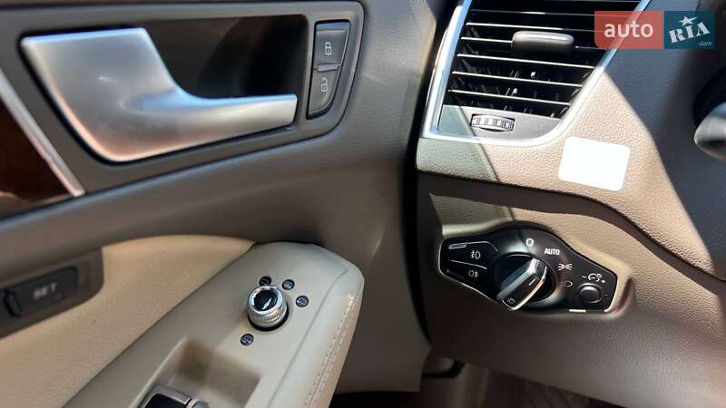 Позашляховик / Кросовер Audi Q5 2015 в Львові