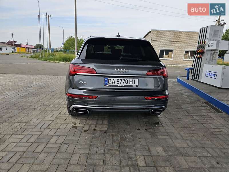 Внедорожник / Кроссовер Audi Q5 2020 в Гайвороне