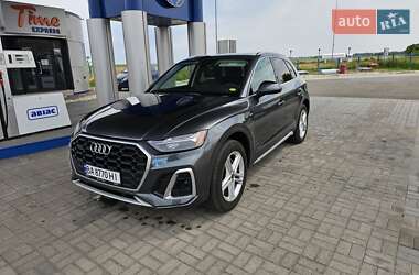 Внедорожник / Кроссовер Audi Q5 2020 в 
