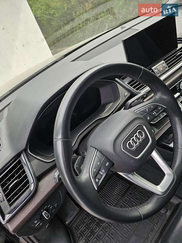 Внедорожник / Кроссовер Audi Q5 2020 в Гайвороне