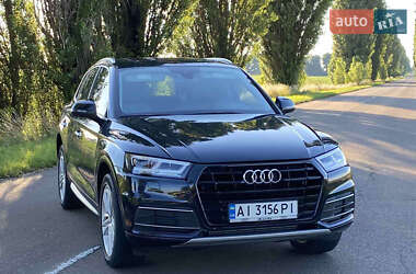 Внедорожник / Кроссовер Audi Q5 2019 в 