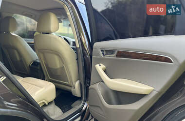 Внедорожник / Кроссовер Audi Q5 2010 в 