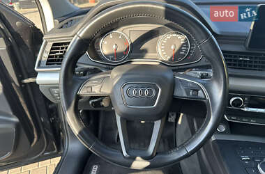 Внедорожник / Кроссовер Audi Q5 2017 в 