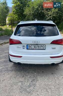 Позашляховик / Кросовер Audi Q5 2016 в 