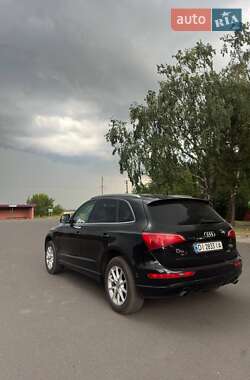 Внедорожник / Кроссовер Audi Q5 2010 в 
