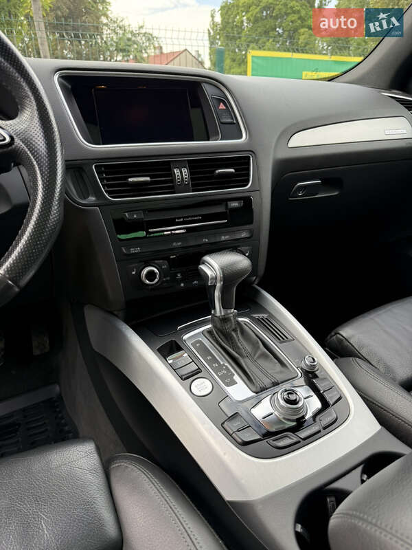 Внедорожник / Кроссовер Audi Q5 2016 в Киеве