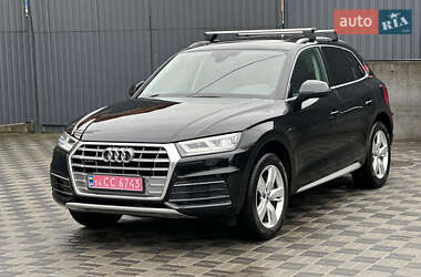 Позашляховик / Кросовер Audi Q5 2018 в Теофіполі