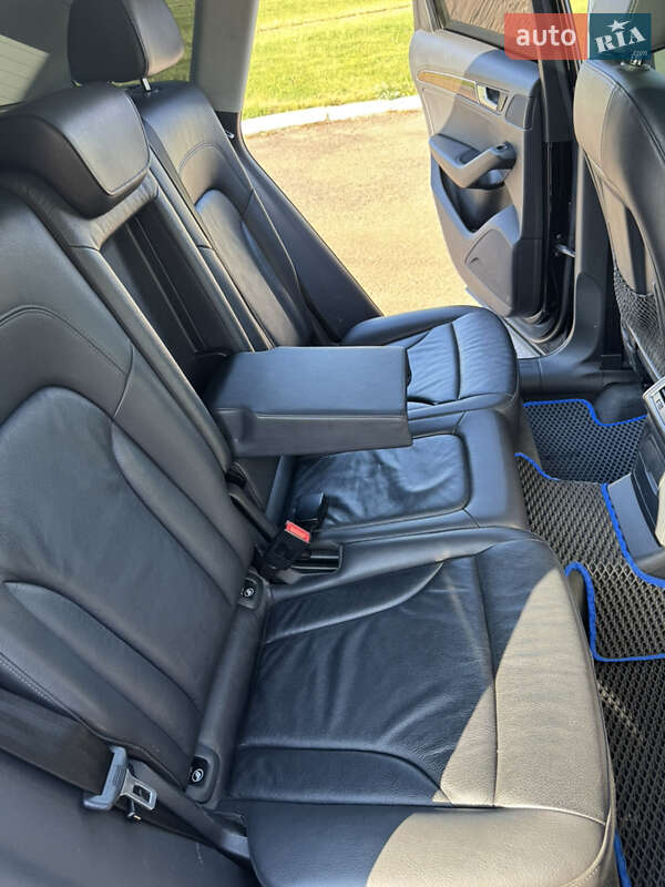 Позашляховик / Кросовер Audi Q5 2013 в Рівному