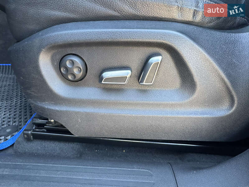 Позашляховик / Кросовер Audi Q5 2013 в Рівному
