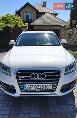 Внедорожник / Кроссовер Audi Q5 2012 в 