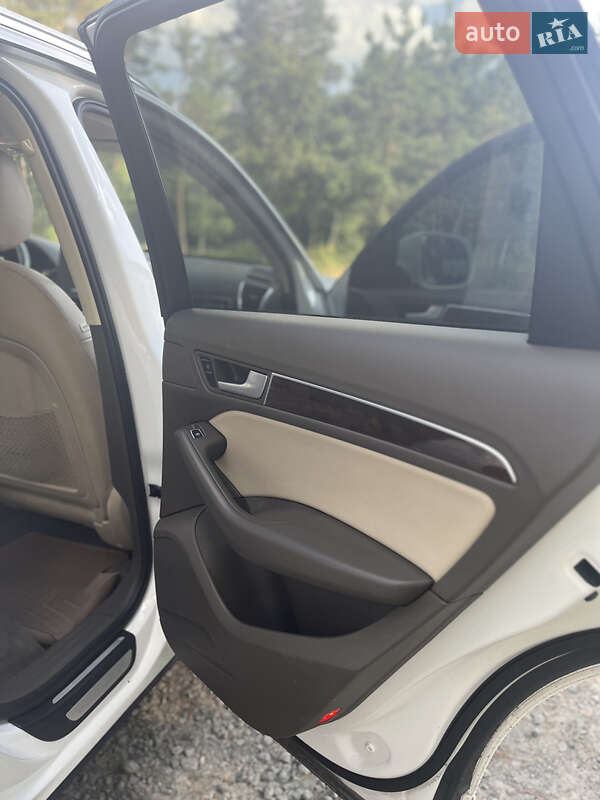 Позашляховик / Кросовер Audi Q5 2013 в Малині