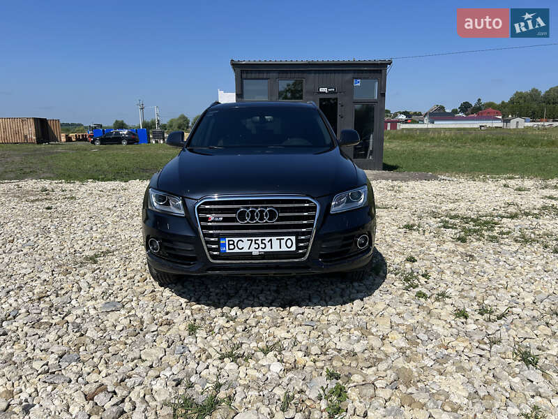 Позашляховик / Кросовер Audi Q5 2012 в Новому Яричеві