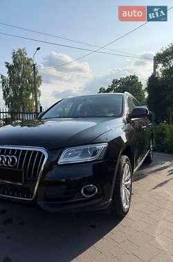 Позашляховик / Кросовер Audi Q5 2015 в Львові