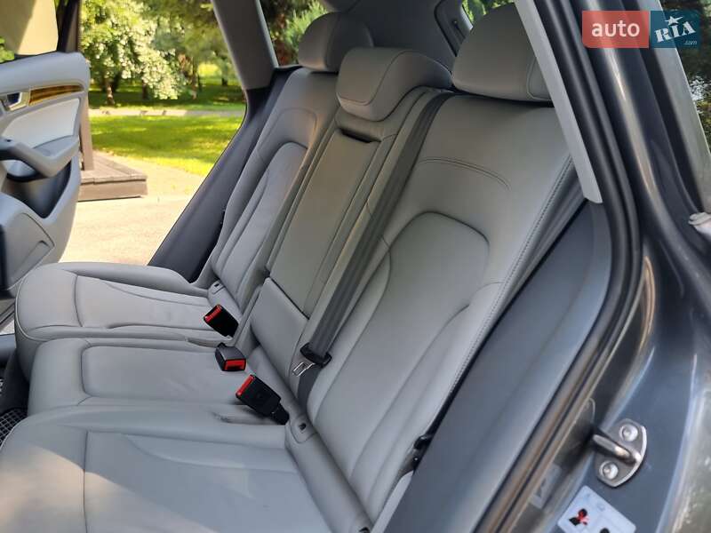 Внедорожник / Кроссовер Audi Q5 2014 в Киеве