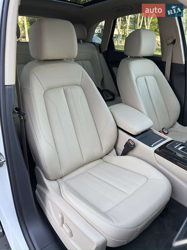 Позашляховик / Кросовер Audi Q5 2019 в Одесі