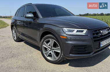 Внедорожник / Кроссовер Audi Q5 2019 в Днепре