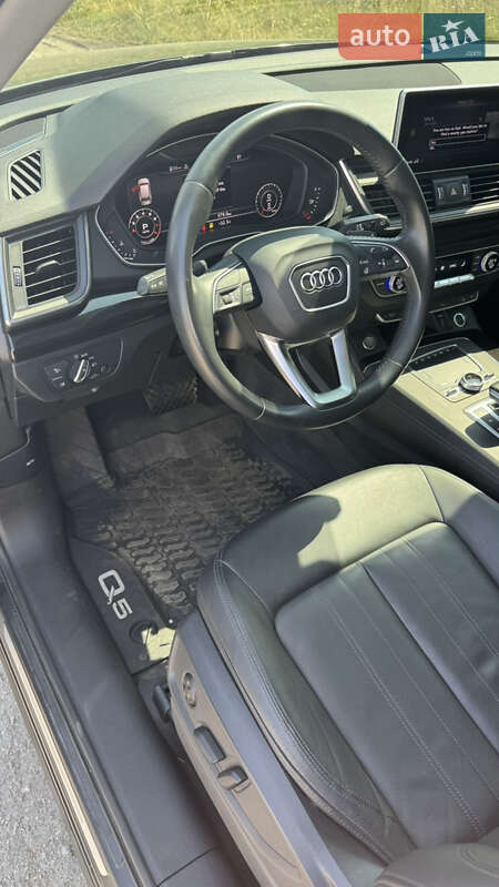 Внедорожник / Кроссовер Audi Q5 2019 в Днепре