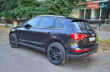 Внедорожник / Кроссовер Audi Q5 2012 в 