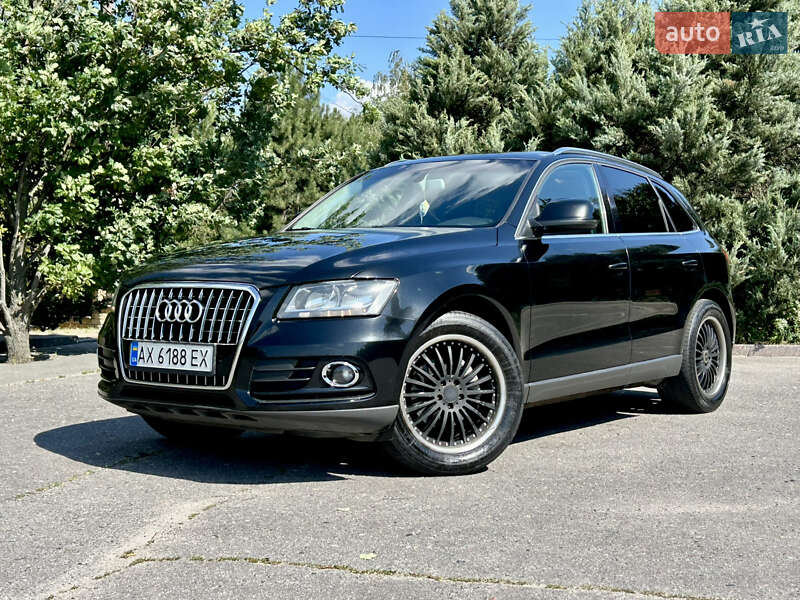 Внедорожник / Кроссовер Audi Q5 2013 в 