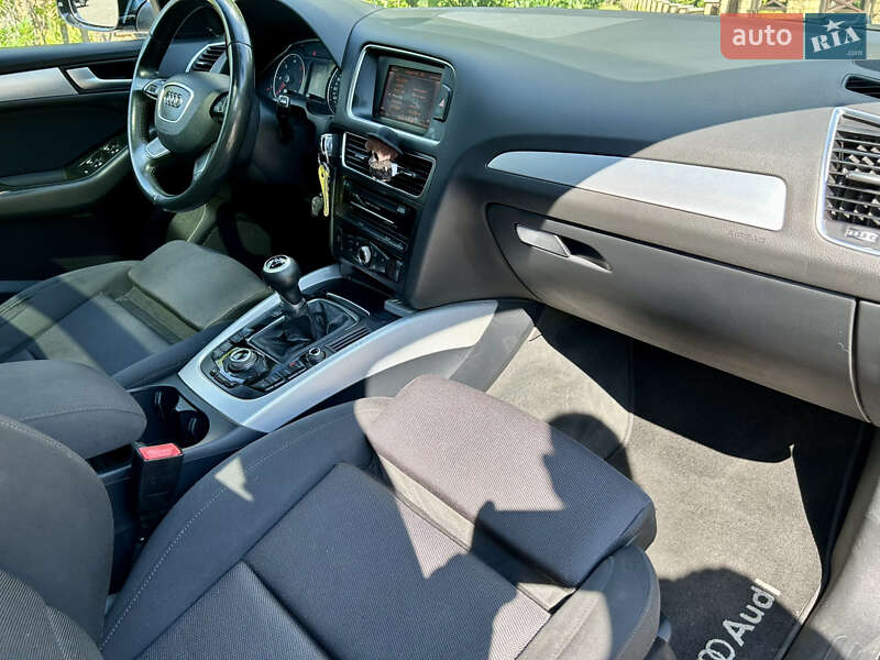 Внедорожник / Кроссовер Audi Q5 2013 в Харькове
