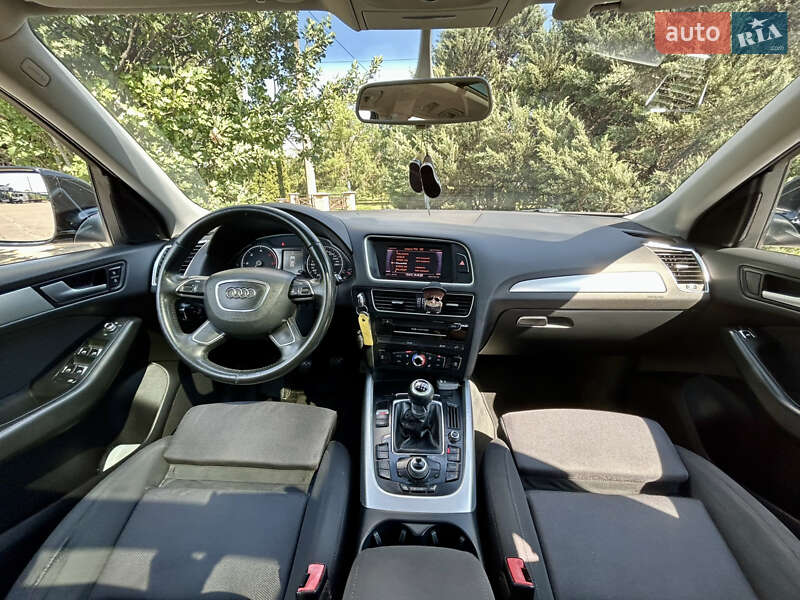 Внедорожник / Кроссовер Audi Q5 2013 в Харькове