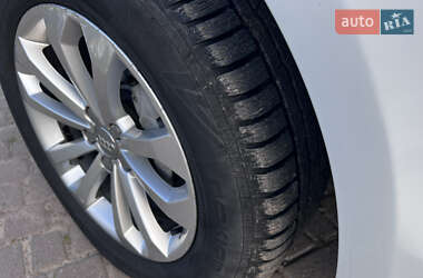 Внедорожник / Кроссовер Audi Q5 2015 в 