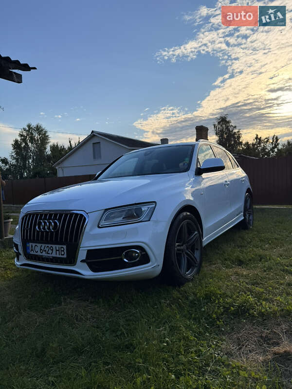 Внедорожник / Кроссовер Audi Q5 2013 в Луцке
