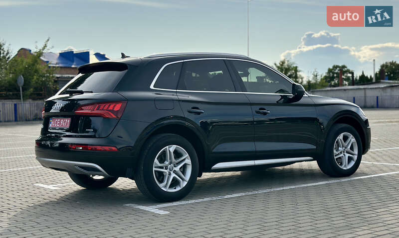 Внедорожник / Кроссовер Audi Q5 2019 в Тернополе