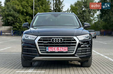 Внедорожник / Кроссовер Audi Q5 2019 в 