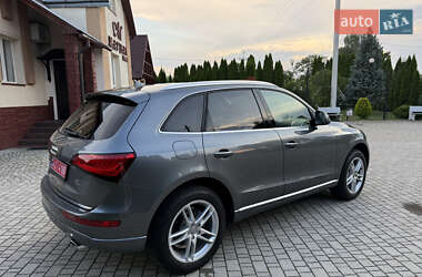 Позашляховик / Кросовер Audi Q5 2015 в 