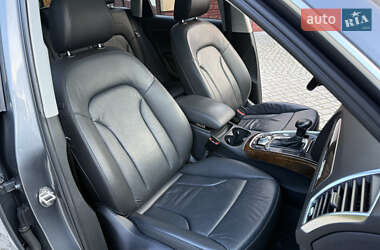 Позашляховик / Кросовер Audi Q5 2015 в 